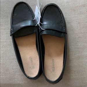 Old navy shoes